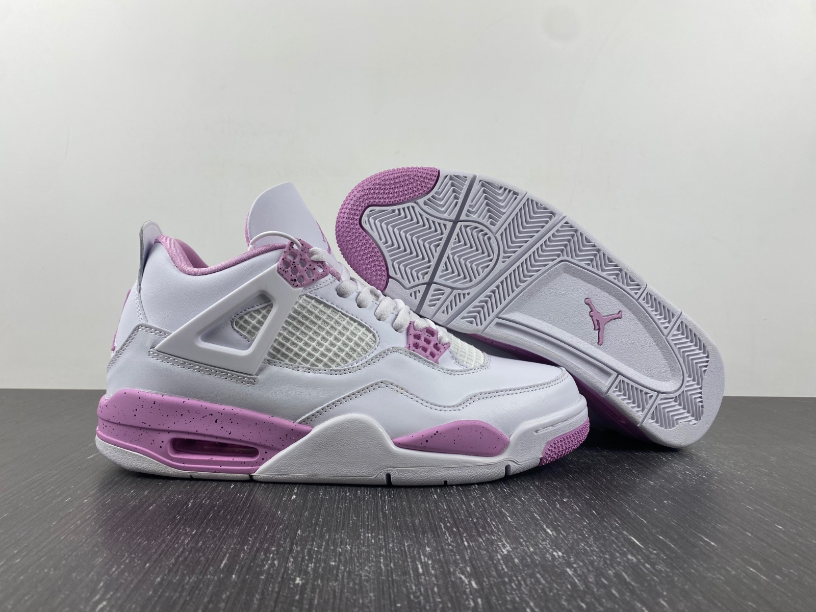Air Jordan 4 White Pink Oreos