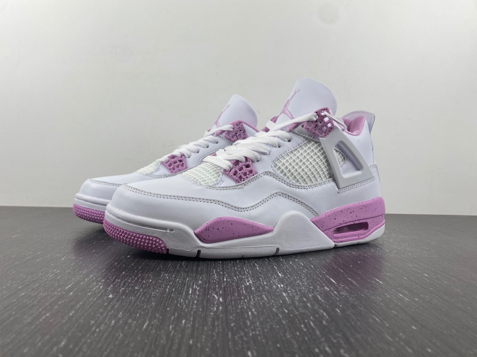 Air Jordan 4 White Pink Oreos