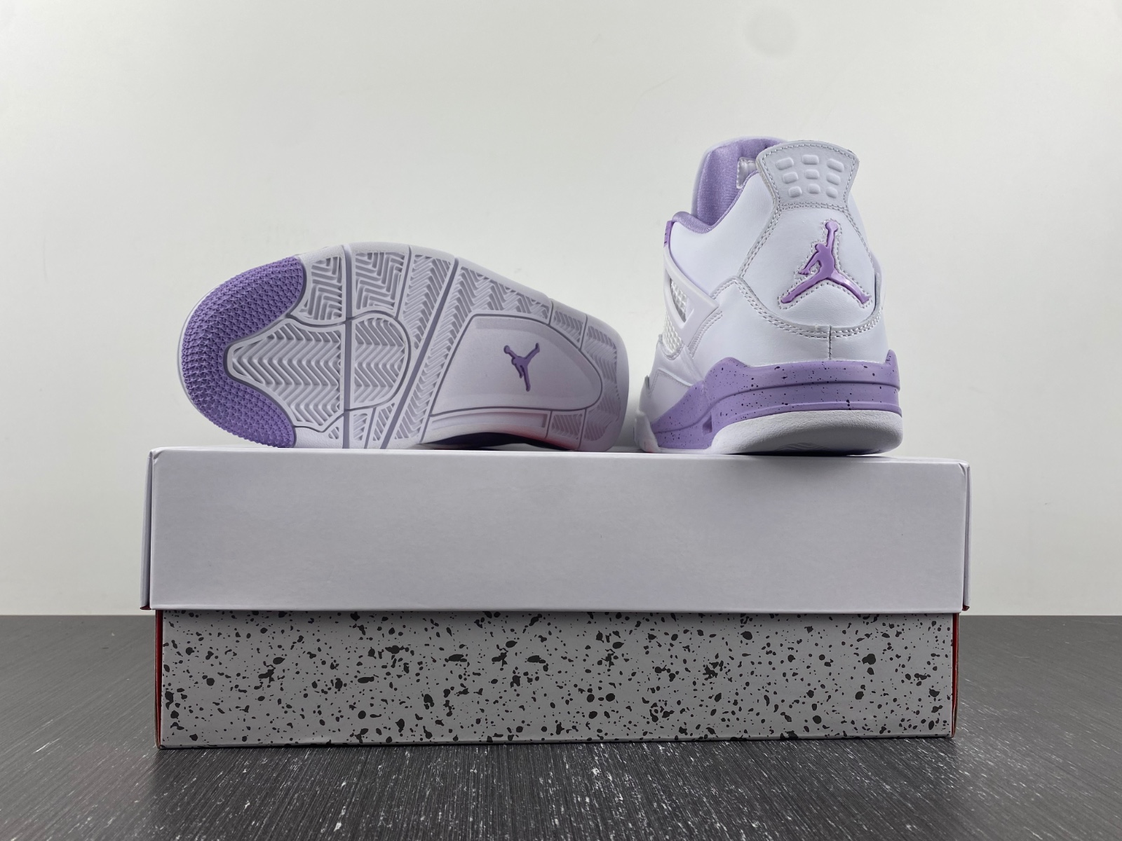 Air Jordan 4 White and Purple Oreos