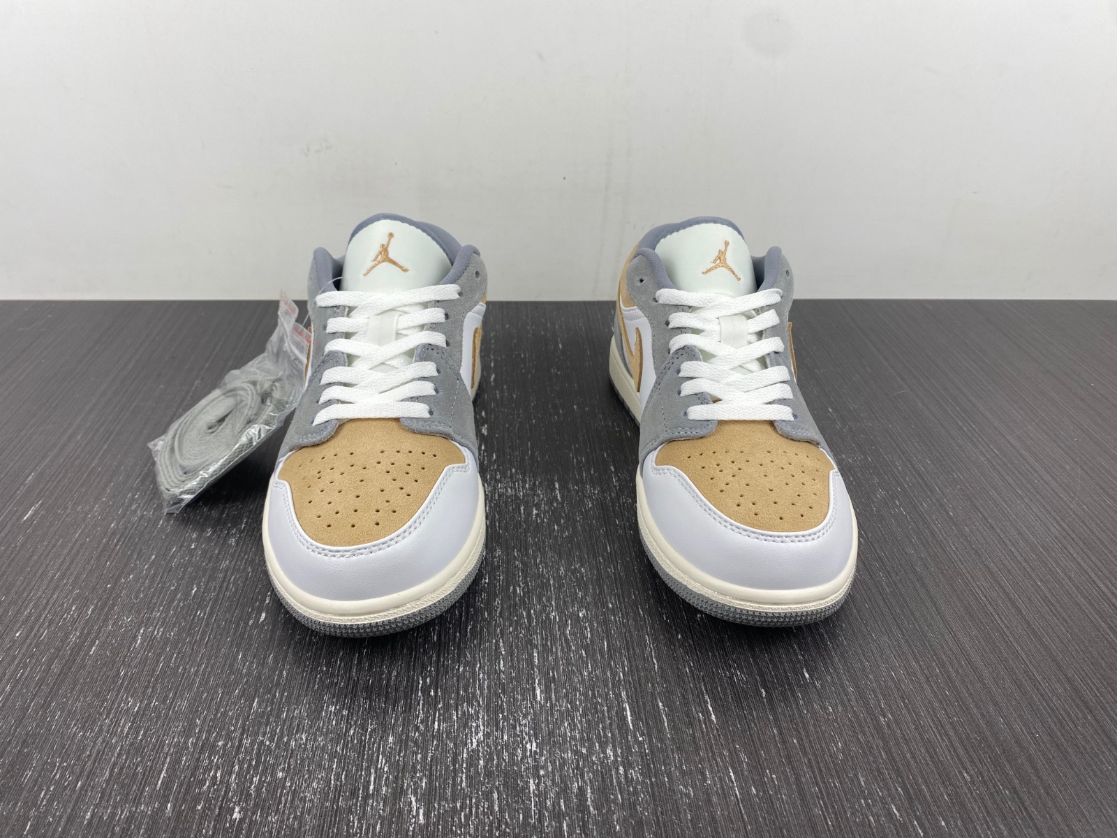 Air Jordan 1 Low AJ1 White gray-brown low top