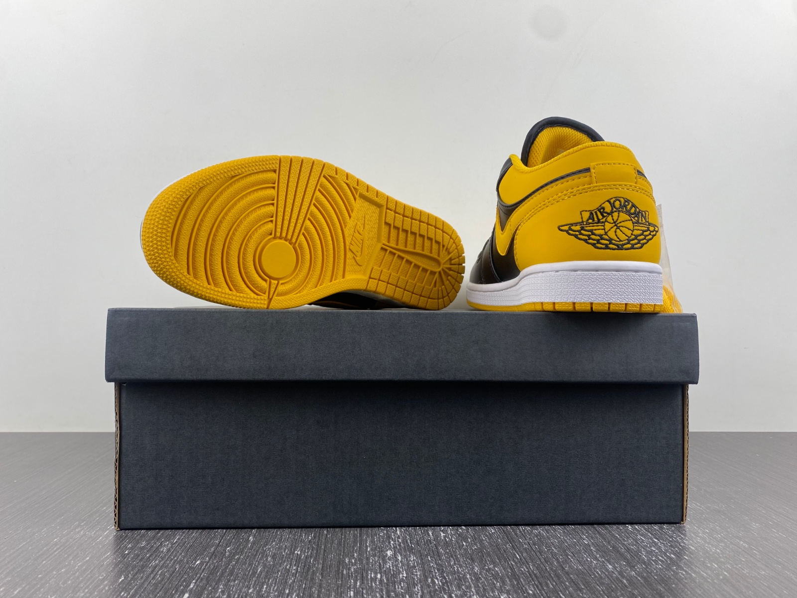 Air Jordan 1 Low “ Yellow Ochre”