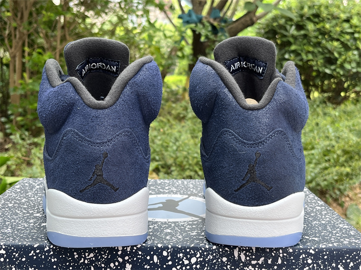Air Jordan 5 “Midnight Navy”