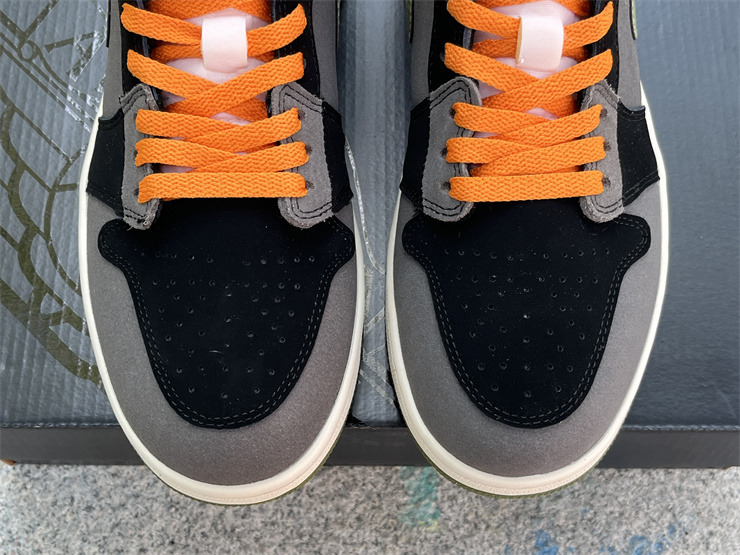 Air Jordan 1 Mid SE Craft