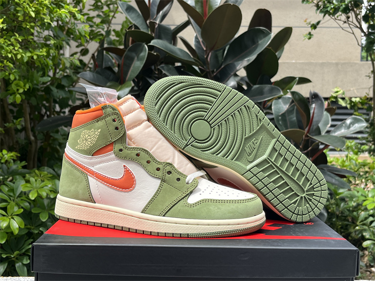 Air Jordan 1 High OG White green orange