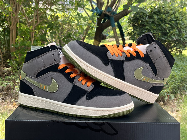 Air Jordan 1 Mid SE Craft