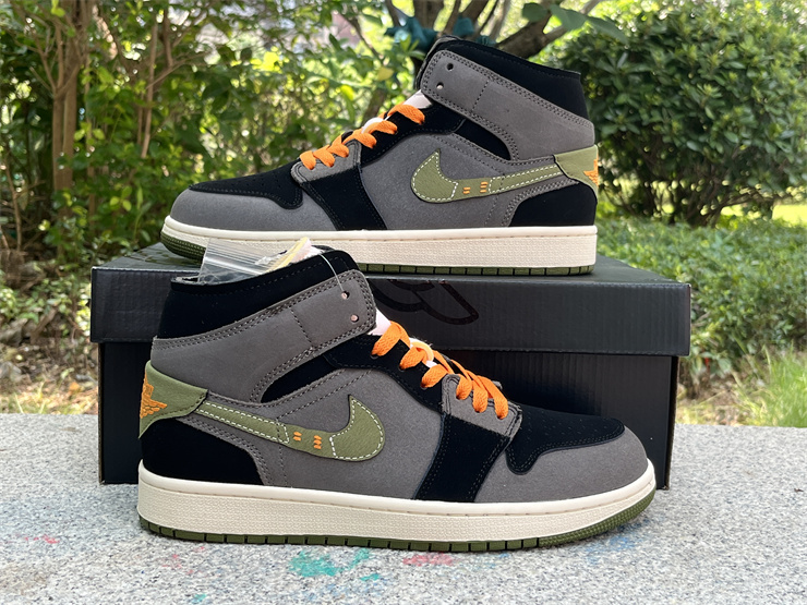 Air Jordan 1 Mid SE Craft