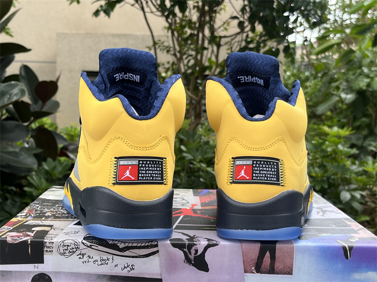 Air Jordan 5 SP “Michigan”