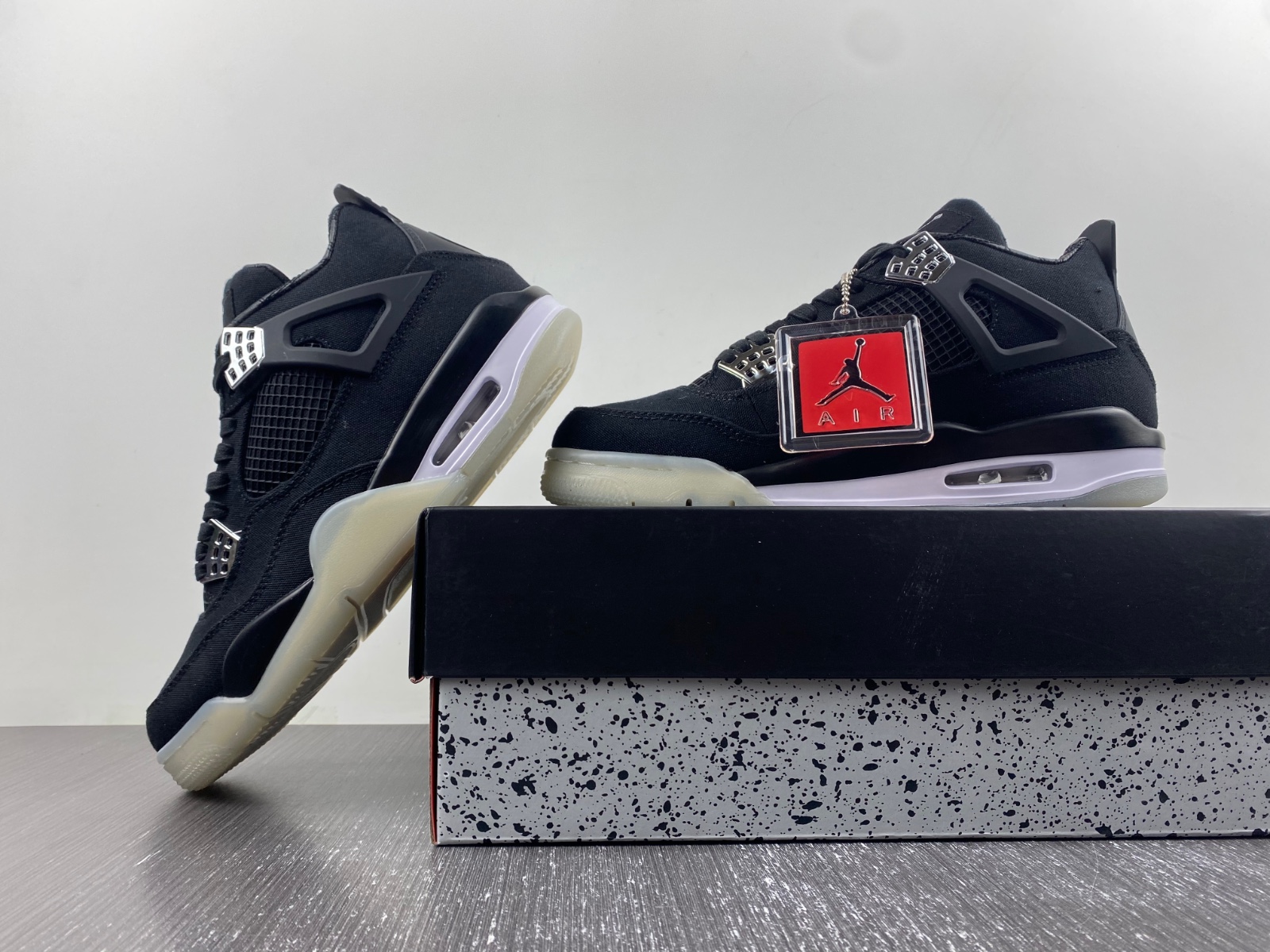 Air Jordan 4 Retro black silver
