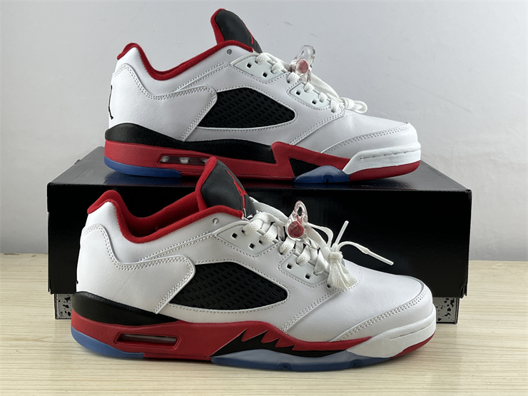 Air Jordan 5 Low “Fire Red”