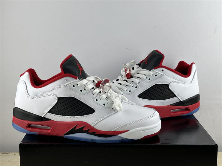 Air Jordan 5 Low “Fire Red”