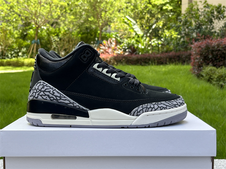 Air Jordan 3 WMNS “Off Noir”
