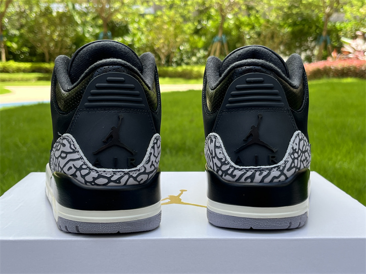 Air Jordan 3 WMNS “Off Noir”