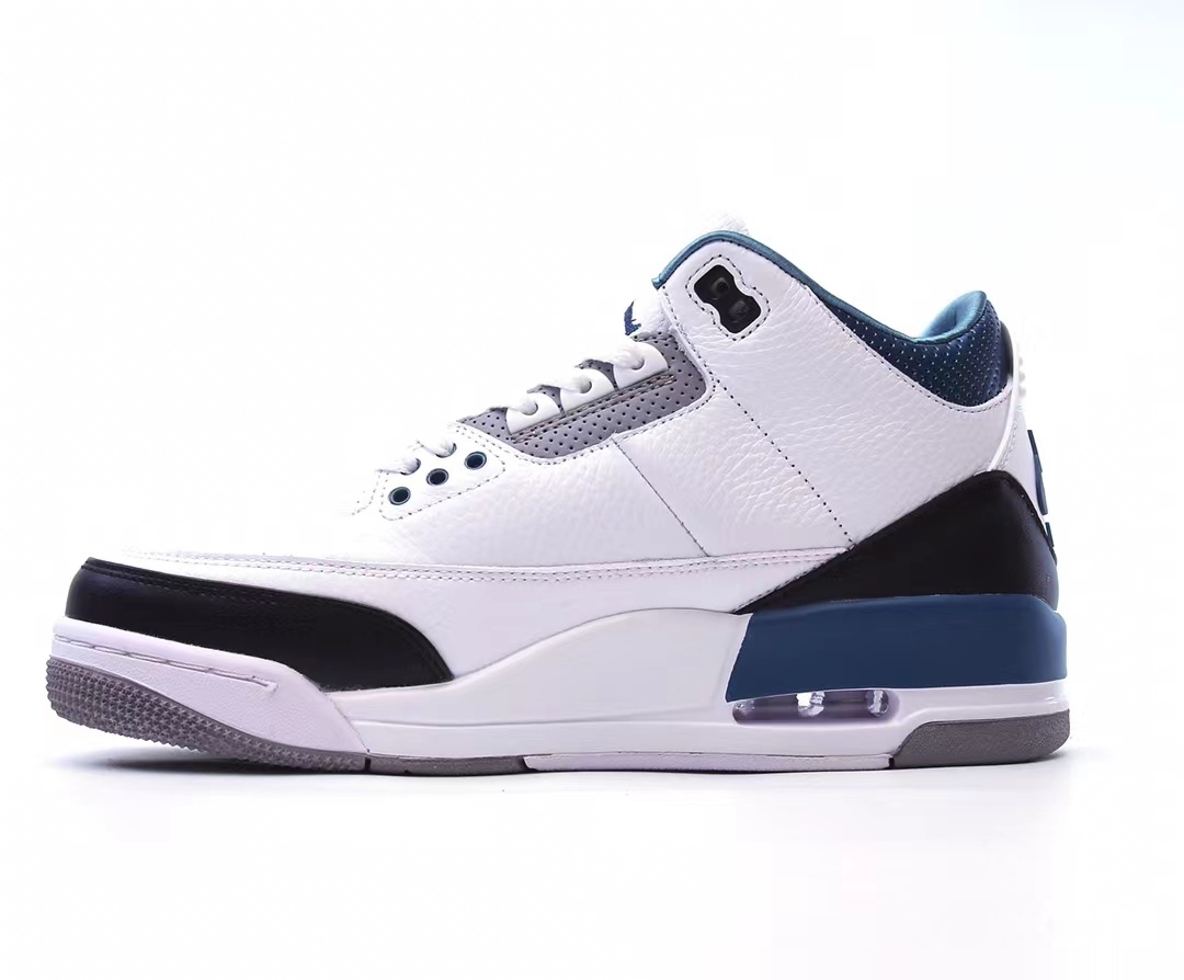 Air Jordan 3 Retro Lightning (white black orchid)