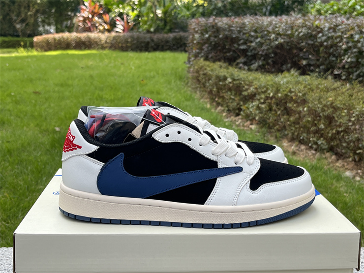 Air Jordan 1 Low white black blue
