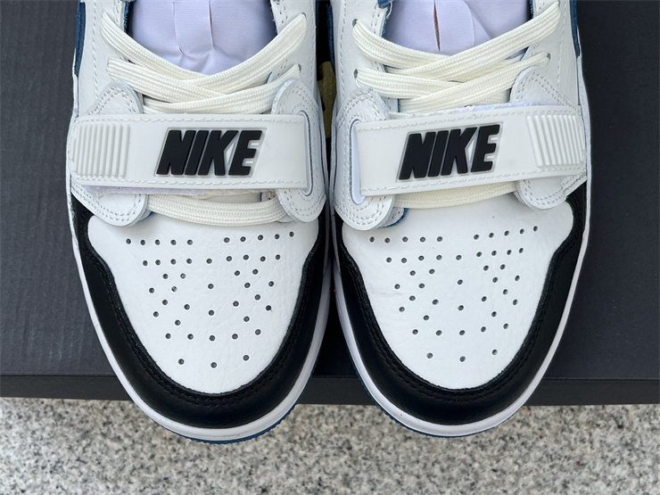 NIKE AIR JORDAN LEGACY 312 LOW,White, black and blue