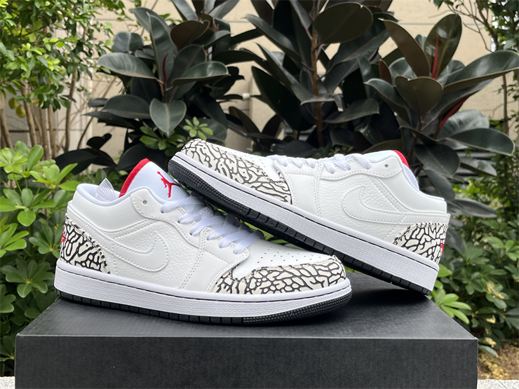 Air Jordan 1 Phat Low cement ash