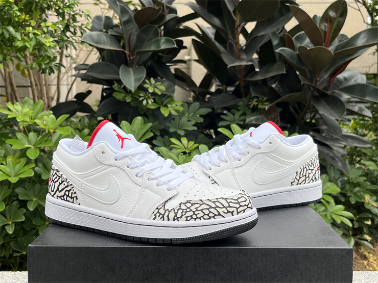 Air Jordan 1 Phat Low cement ash