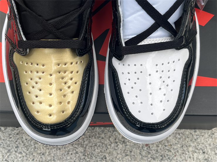 Air Jordan 1 Retro High Gold Top 3