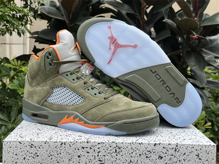 Air Jordan 5 Retro “Olive”2024