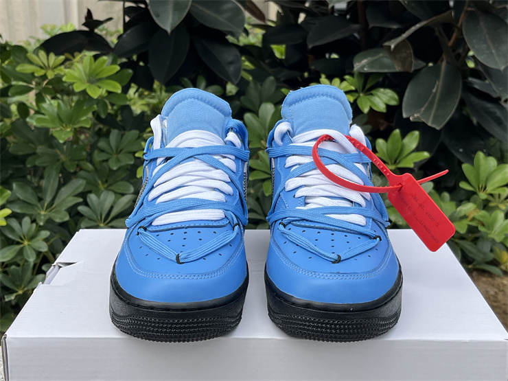 OFF-WHITE x Nike Air Force 1 “MCA”