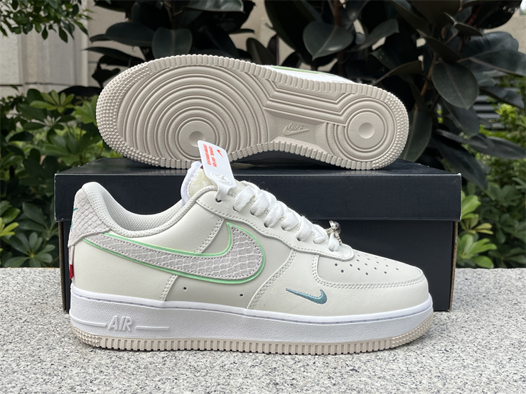 Nike Air Force 1 Low FZ5052-131