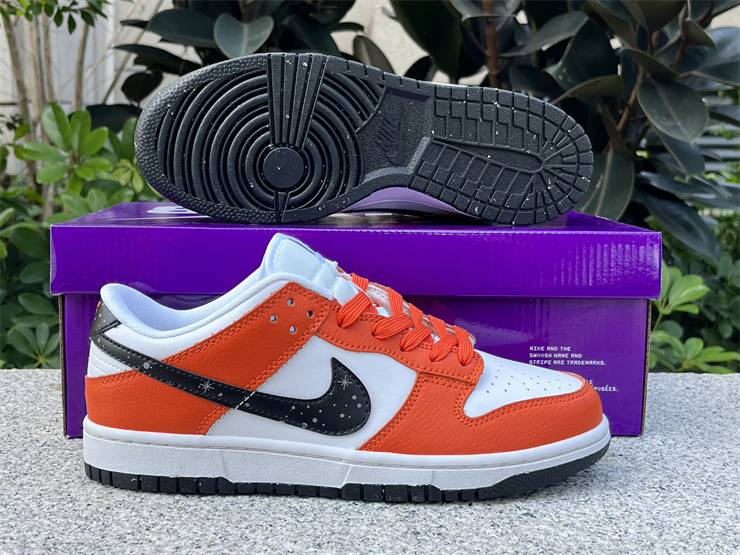 Nike Dunk Low “Bronze Eclipse”