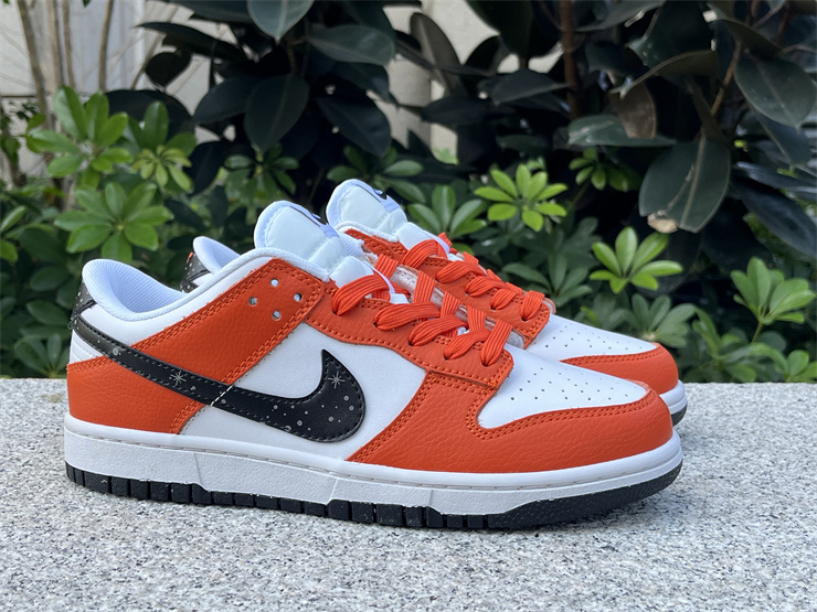 Nike Dunk Low “Bronze Eclipse”