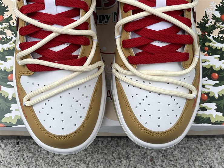 Nike Dunk Low Christmas gingerbread man