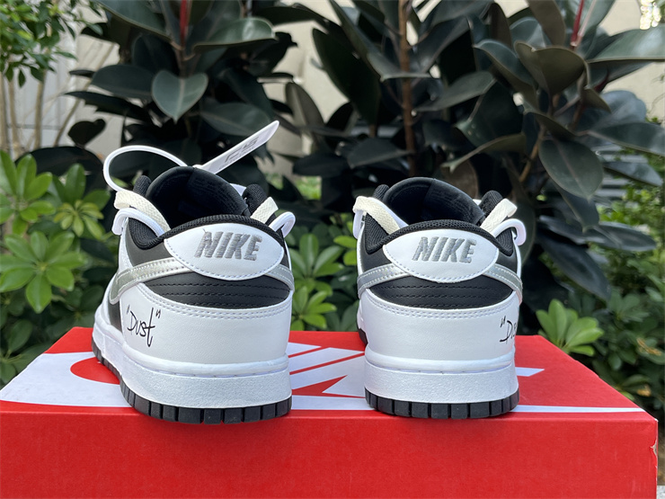 Nike SB Dunk Low  Custom laces