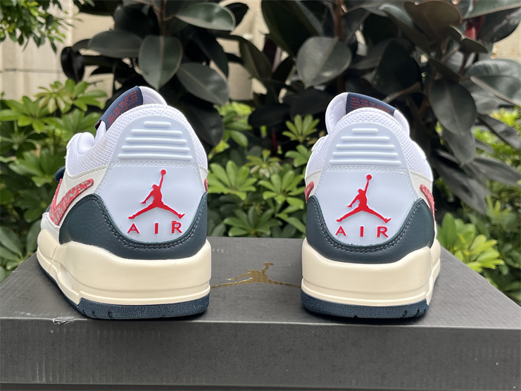 Jordan Legacy 312 CD9054-146