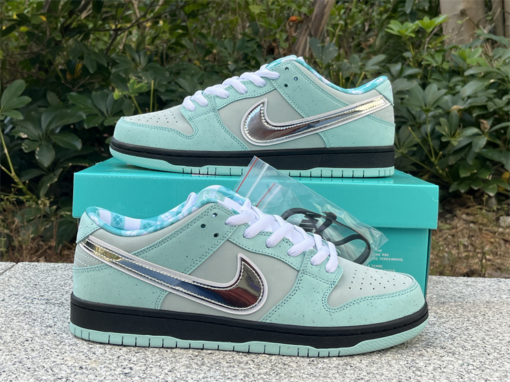 Concepts x TIFFANY CO. x Nike SB Dunk Low