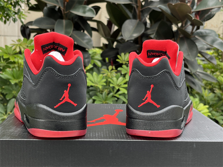 Air Jordan 5 Low “Alternate”
