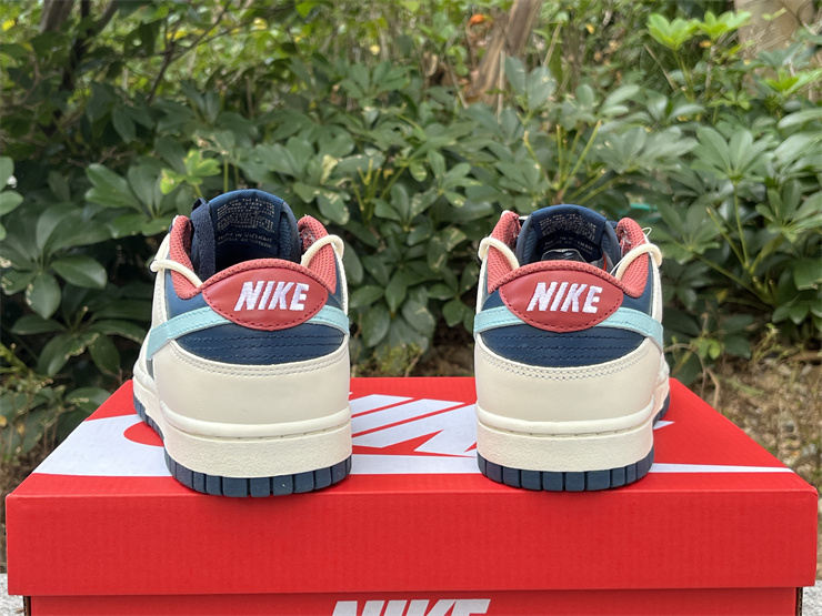 NikeDunkLow Steam puppet The Blue Danube