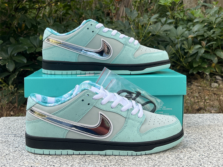 Concepts x TIFFANY CO. x Nike SB Dunk Low