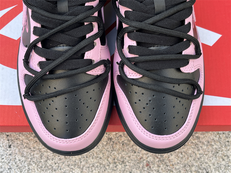 Nike Dunk Low Neon Stars