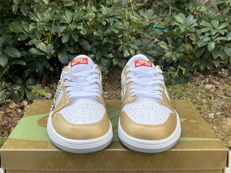 Air Jordan 1 Low SE “Chinese New Year”