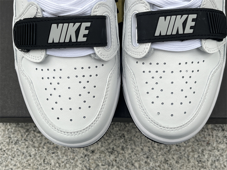 Jordan Legacy 312 CD7069