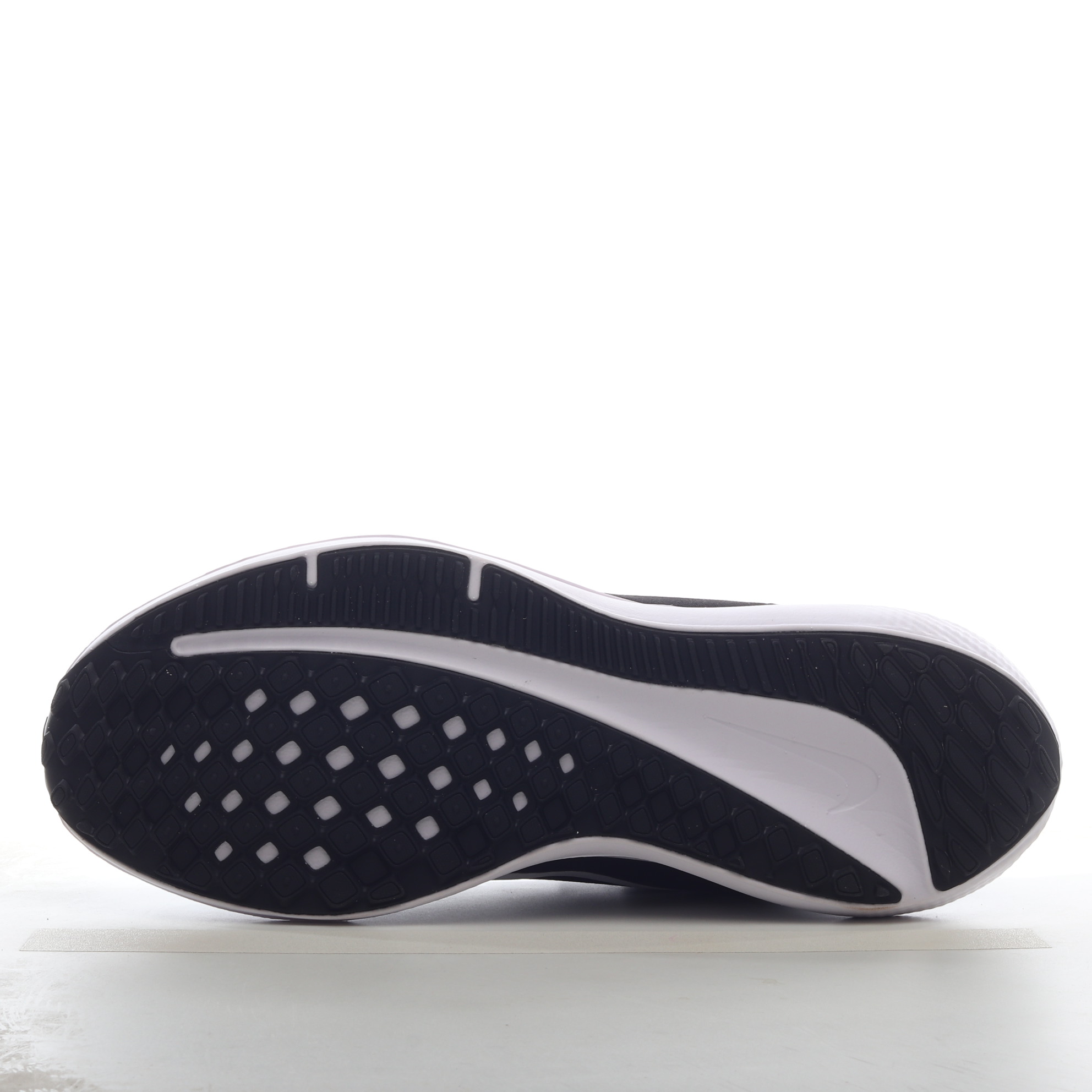 Zoom Winflo 10 DV4022-003