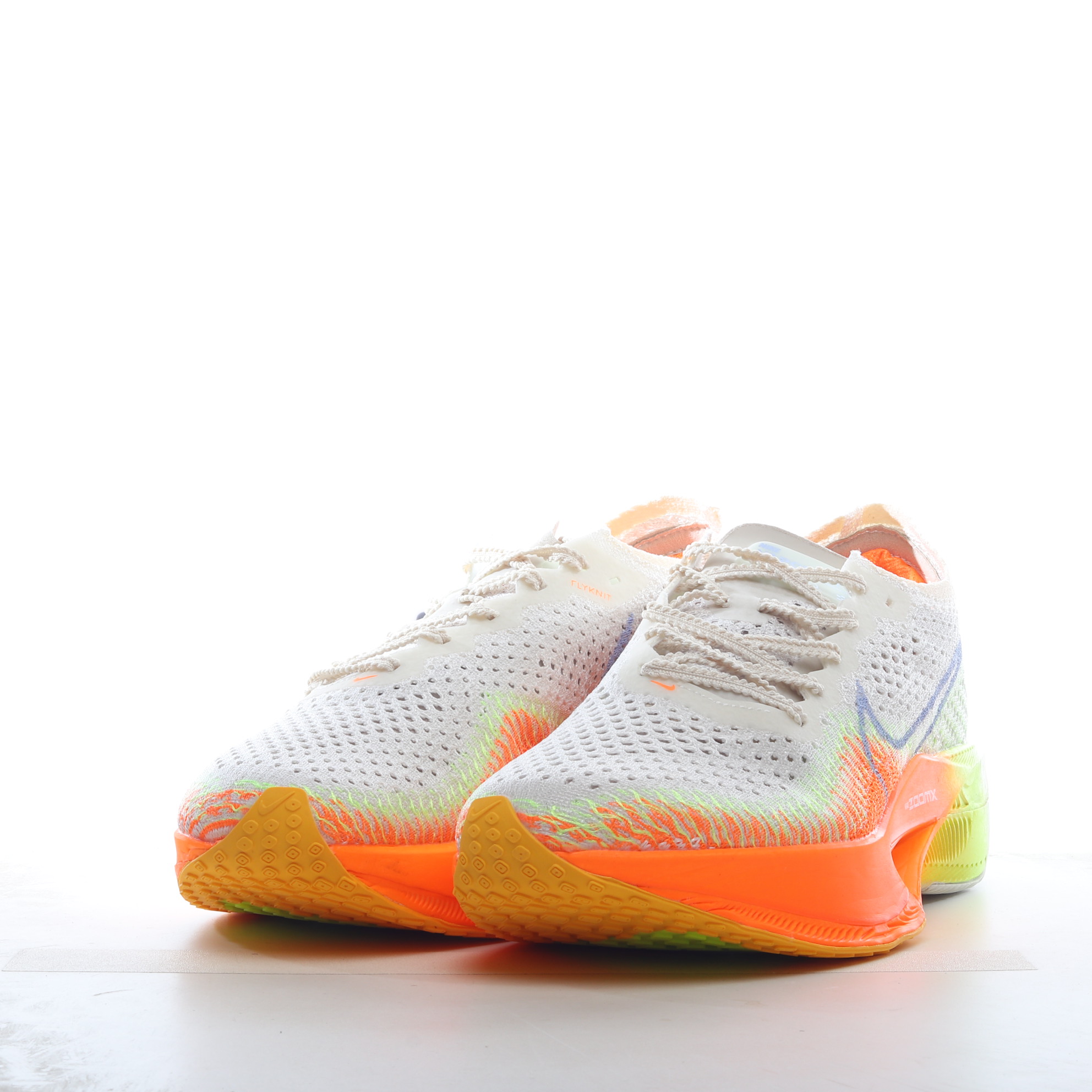 Nk ZoomX Vaporfly NEXT% 3 DV4129-101