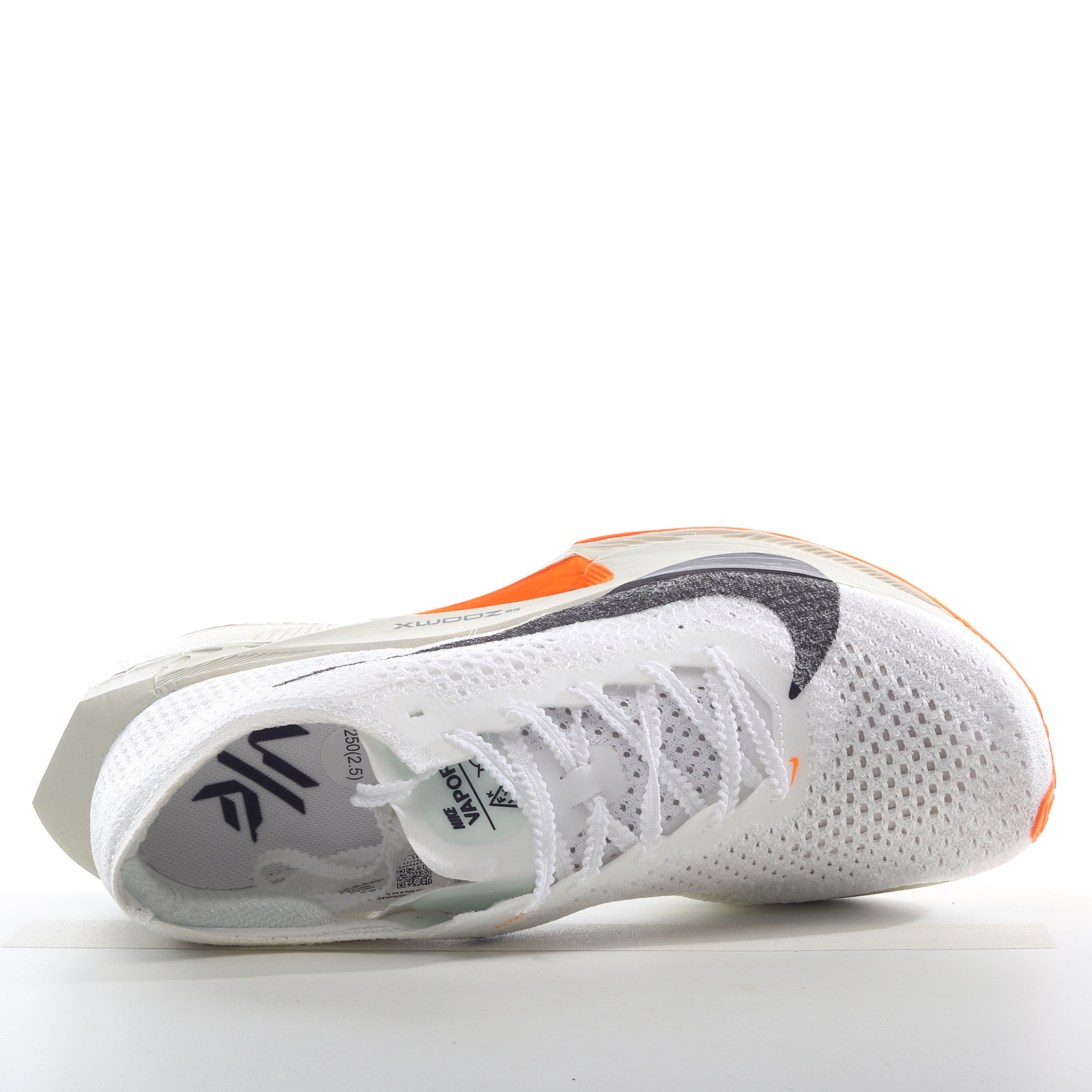 Nk ZoomX Vaporfly NEXT% 3 DX7957-100