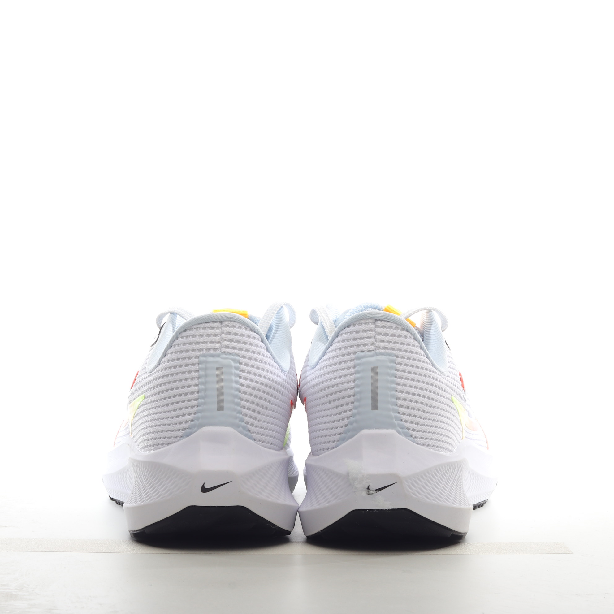 NK Zoom Pegasus DV3854-102