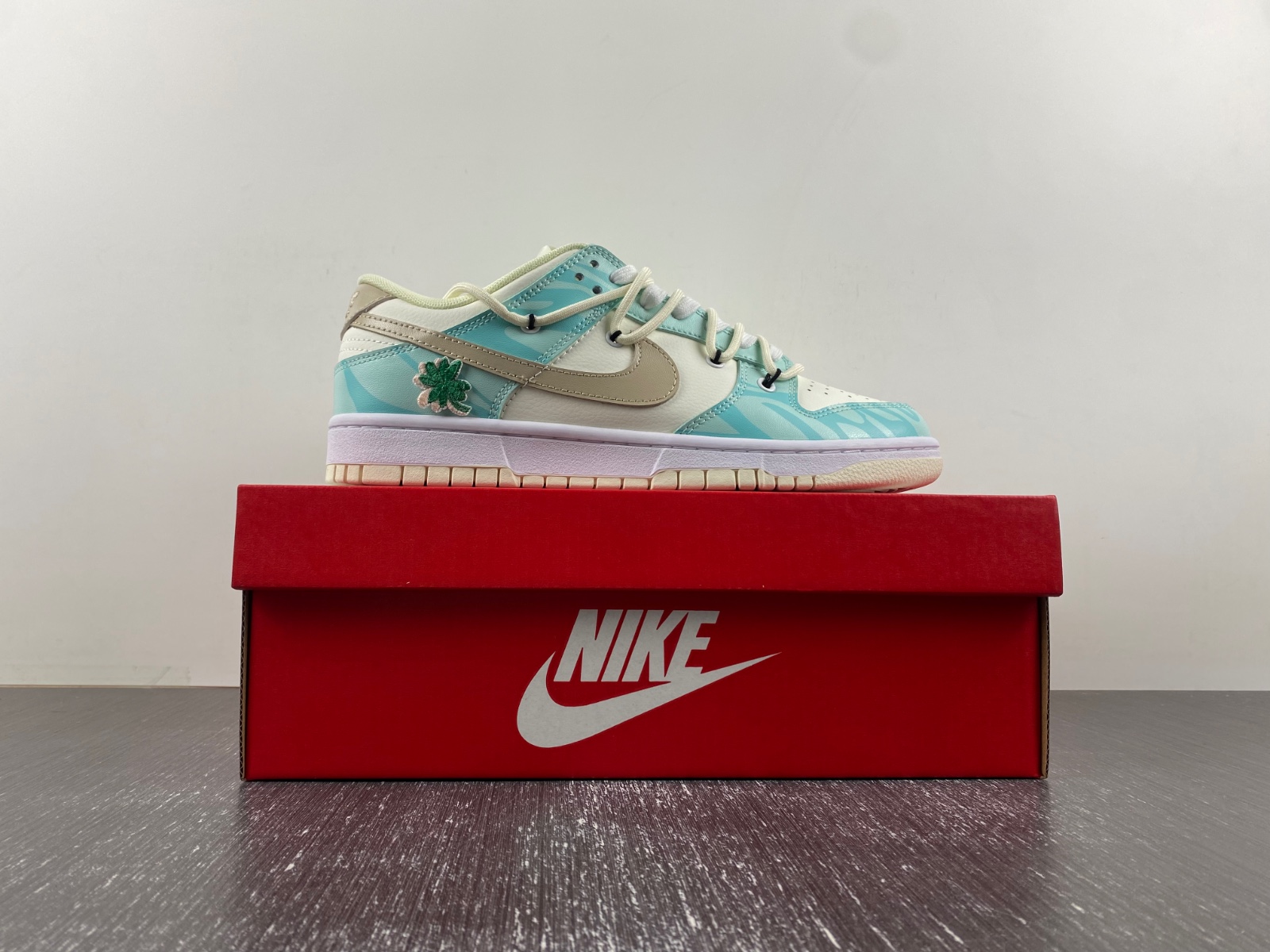 Nike Dunk Clover Tiffany Green DJ6188-100