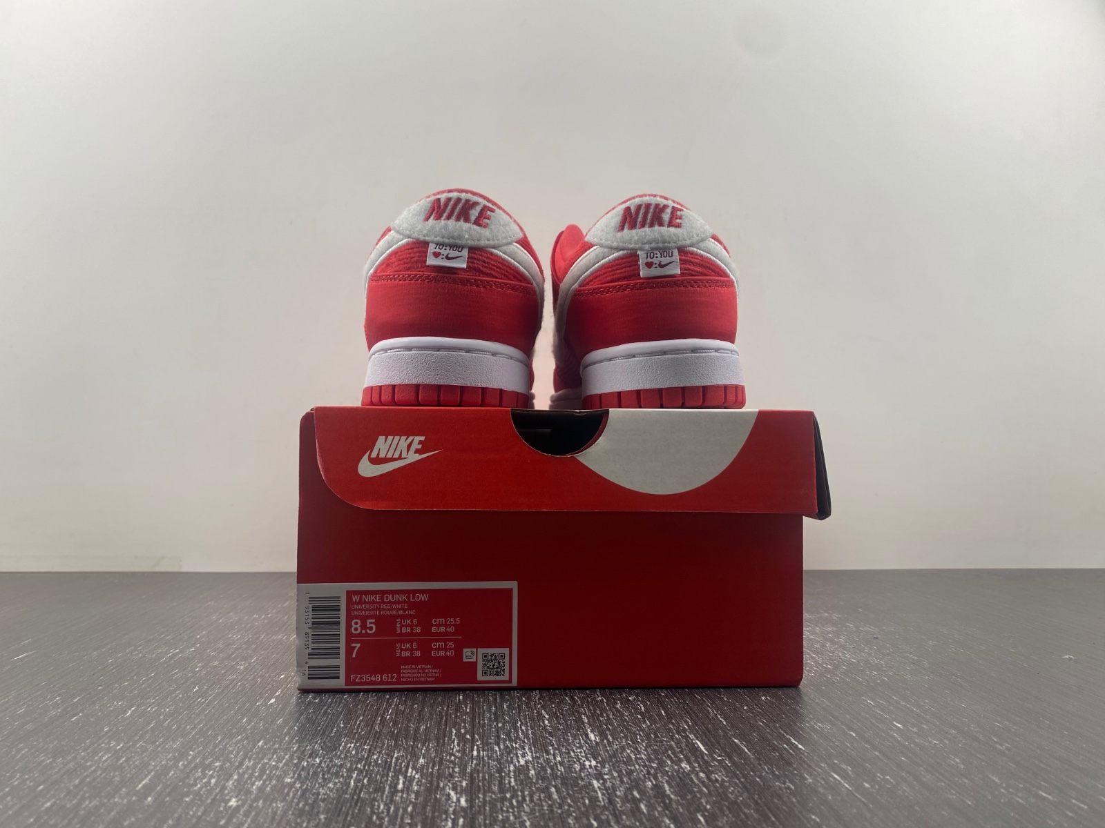 Nike Dunk Low GS “Valentine's Day”