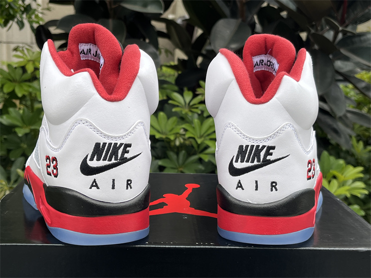 Air Jordan 5 ＂Fire Red＂