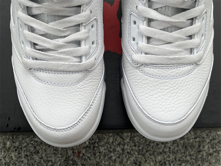 Air Jordan 5“Reverse Oreo”