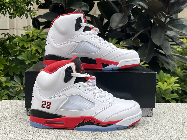 Air Jordan 5 ＂Fire Red＂