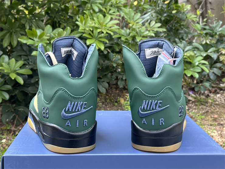 Air Jordan 5 