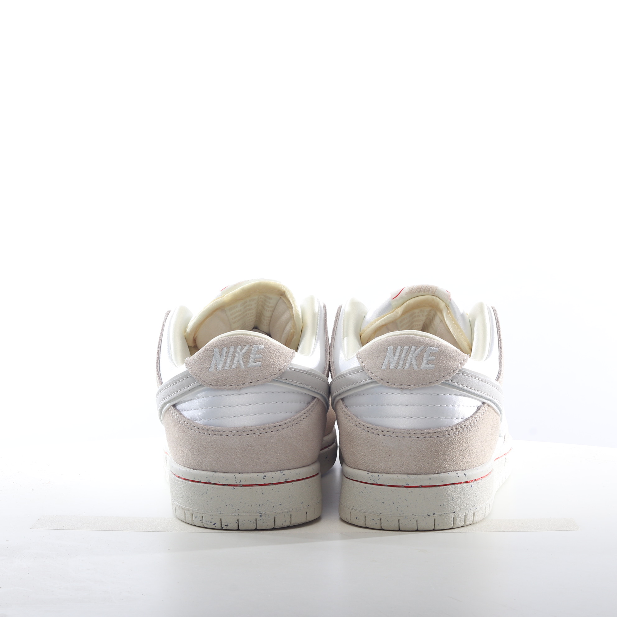 Nike SB Dunk Low FZ5654-100