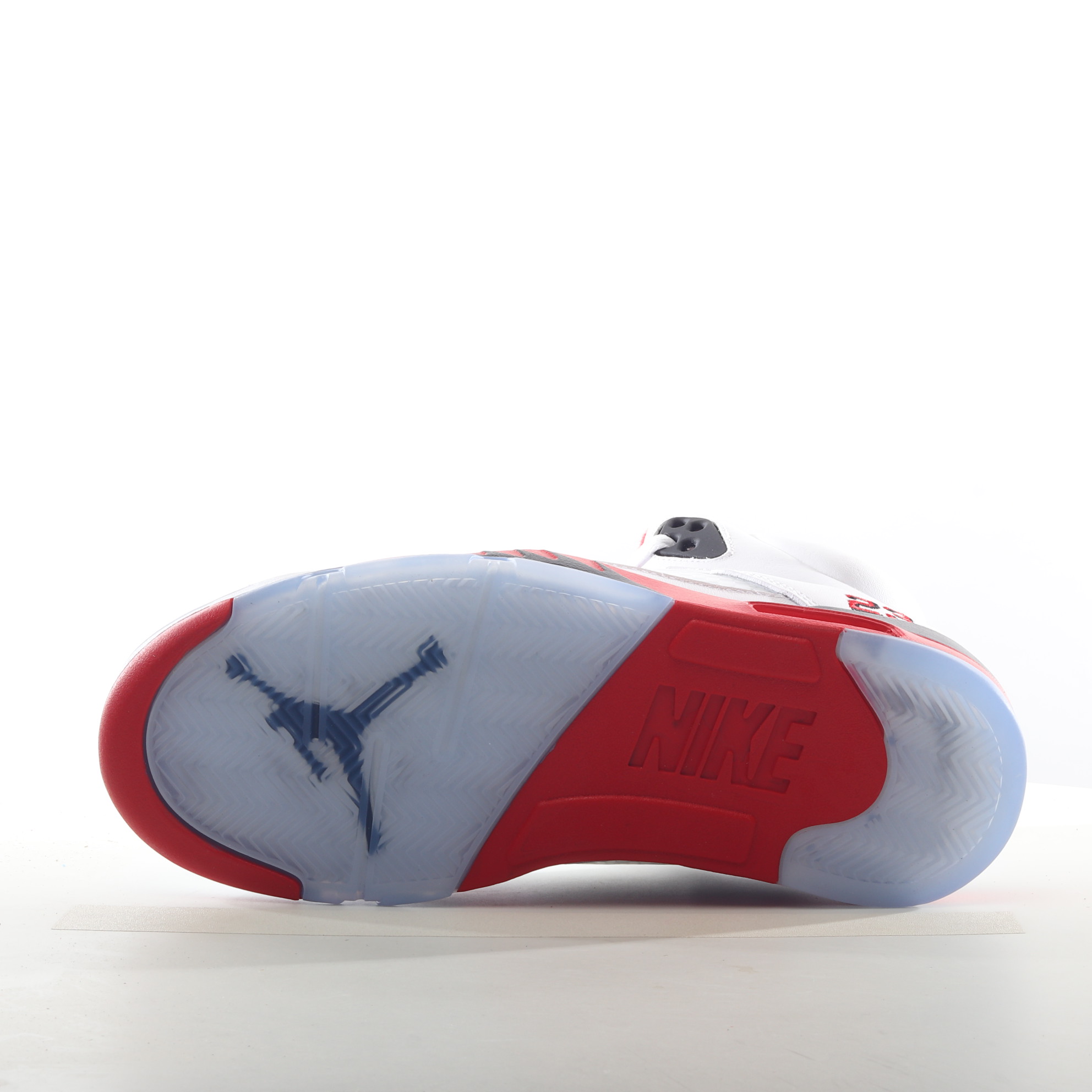 Air Jordan 5 Retro 136027-120