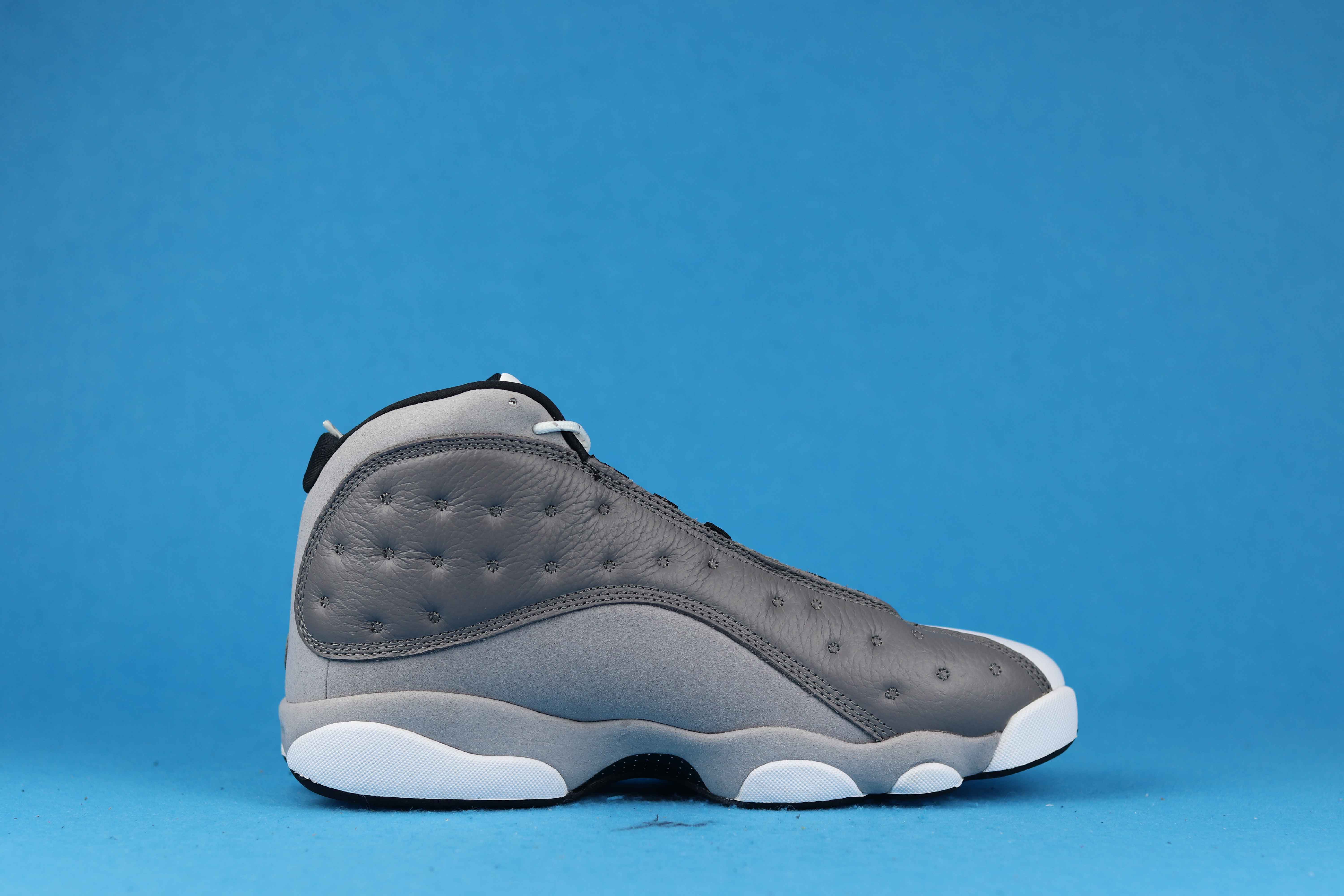 Air Jordan 13 “Atmosphere Grey 414571-016